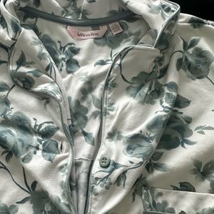 La Vie en Rose XS PJ/lounge set. Worn once